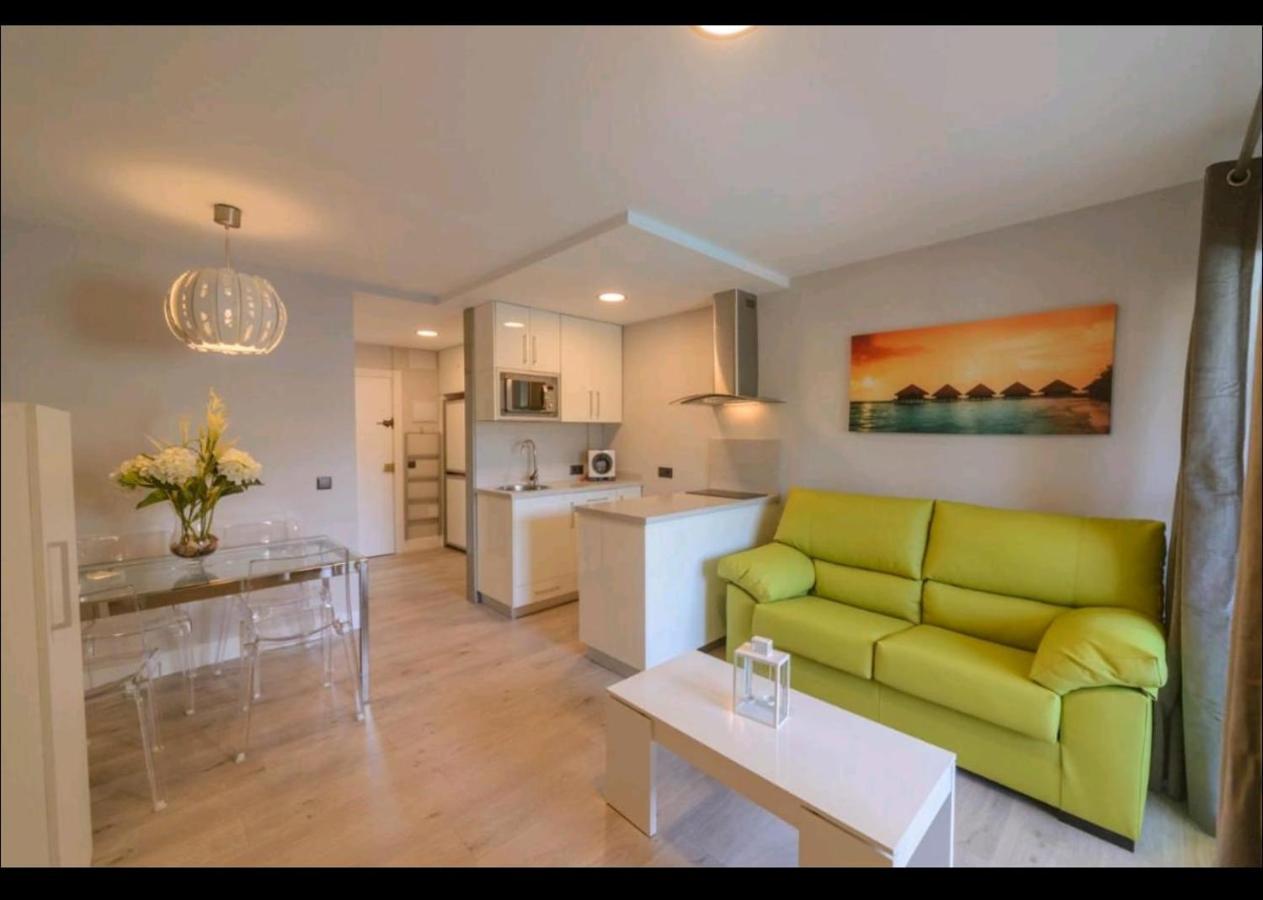 Apartamento 215. Primera Linea De Playa. 베날마데나코스타 외부 사진